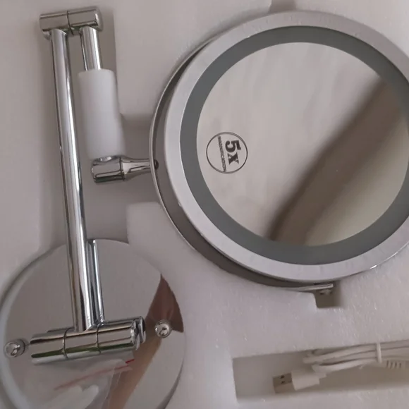 Mirror - Picture 3 of 5